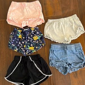 Kids Bundle!! 5 pairs of shorts. All size 12-18 months. Great condition!